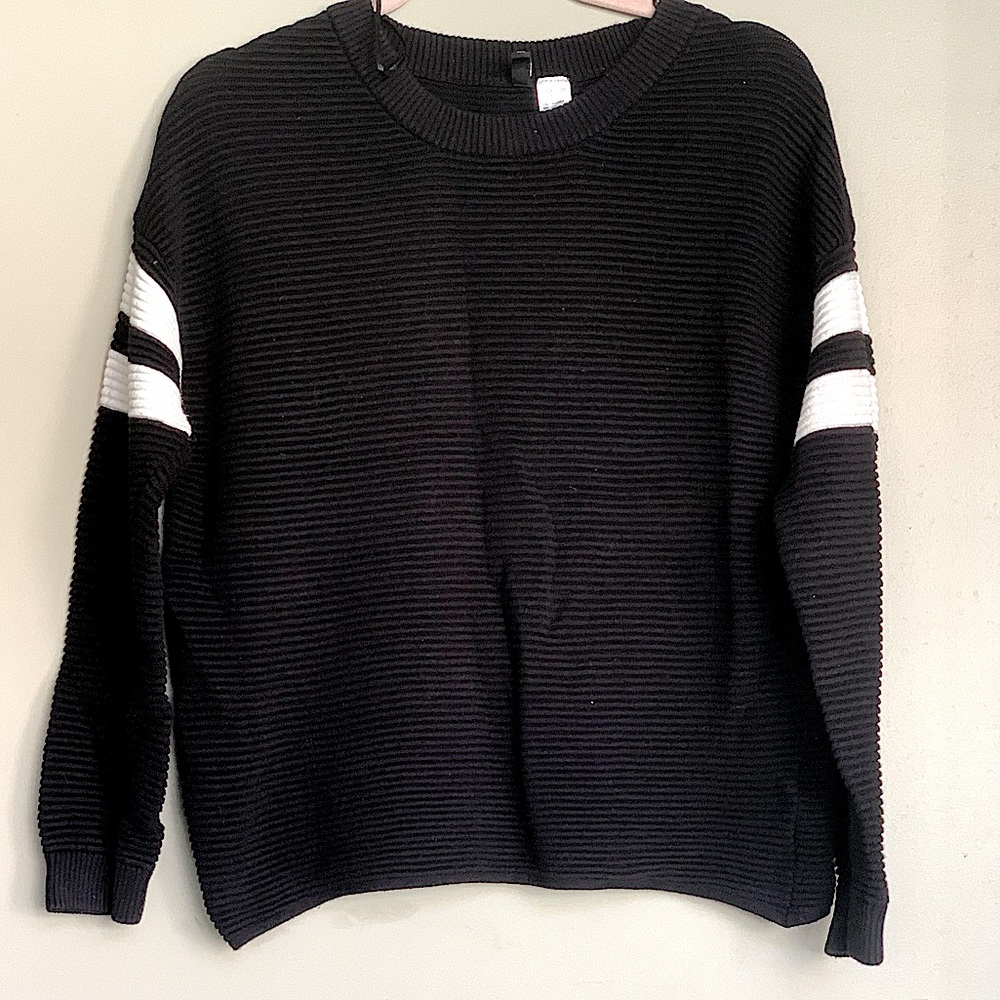 H&M ribbed sweater
